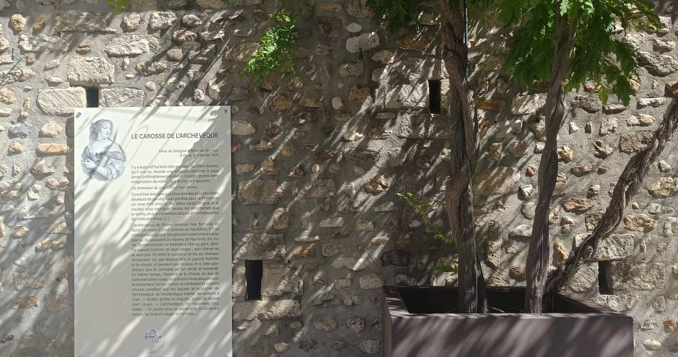 Exposition hors les murs à Valréas "Les lettres de la Marquise de Sévigné"@Mairie de Valréas