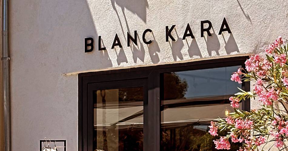Blanc Kara@THORE MARIE FRANCE