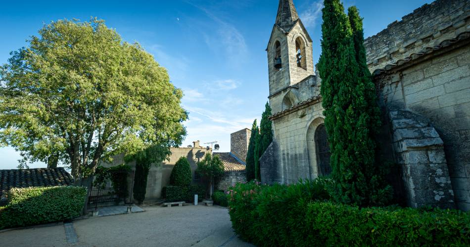 Lecture théâtralisée dans le vieux village@Jérémie le Maoût