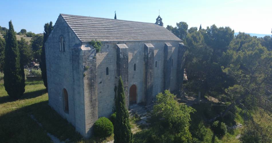 Visite libre de la chapelle Saint-Symphorien et des Pénitents Blancs@Mairie Caumont-sur-Durance