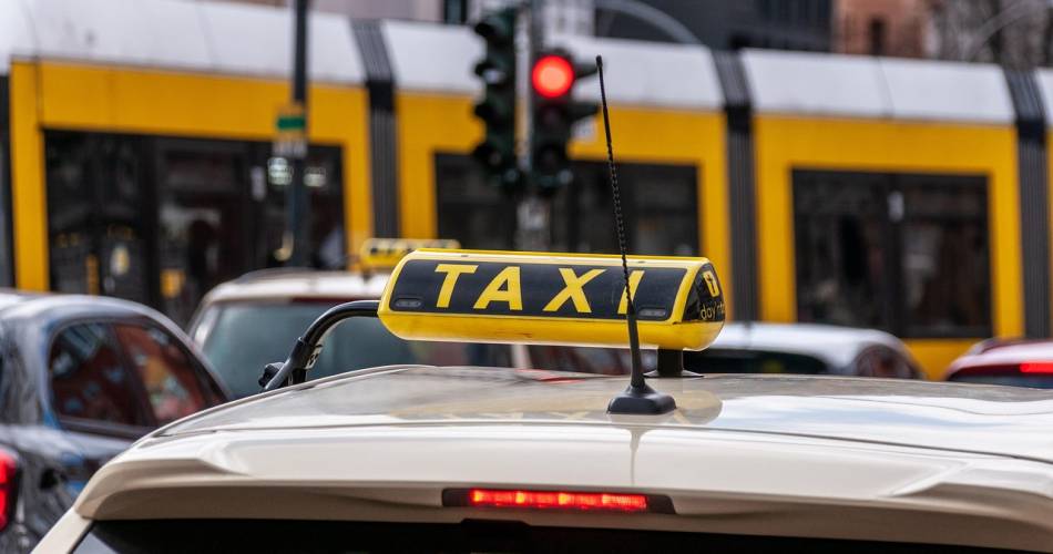 Salvan taxi@© Pixabay