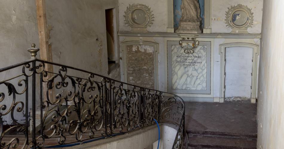 Journées du patrimoine Conférence "Patrimoine en péril : raviver, résister, ré-imaginer...la renaissance de la Vierge et des décors peints à l'hôtel-Dieu...entre histoire et savoir faire"@Archives d'Orange