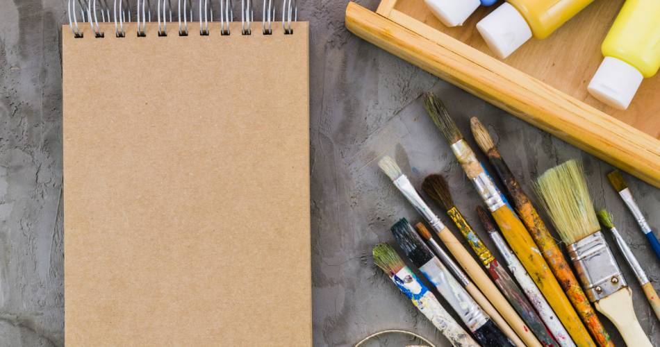 Atelier créatif : personnalise ton carnet agenda@Magnific