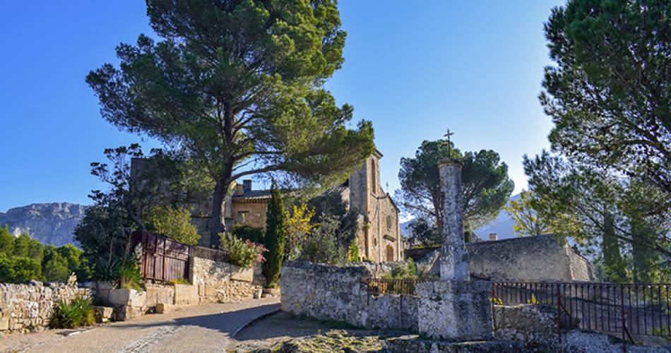 Mémoire de pierre aux Taillades@Destination Luberon