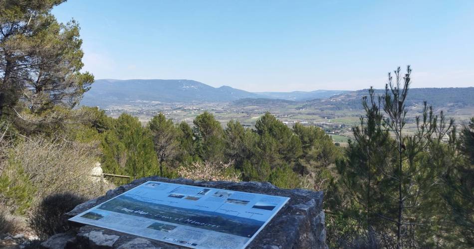 GARGAS - Colline de Perréal@©Pauline Rimbert - PNR Luberon