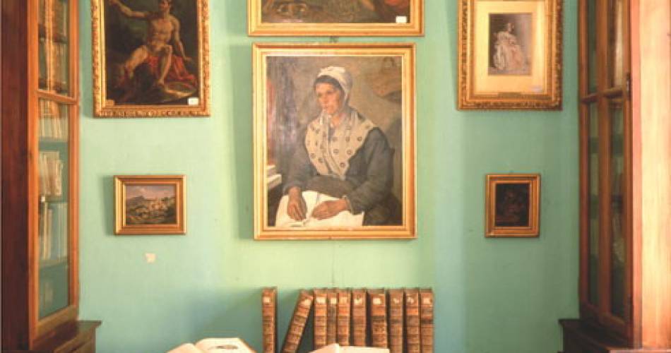 Les Journées européennes du patrimoine : Visite libre du musée municipal de Sault@Droits gérés D. Israël, coll. OT Sault