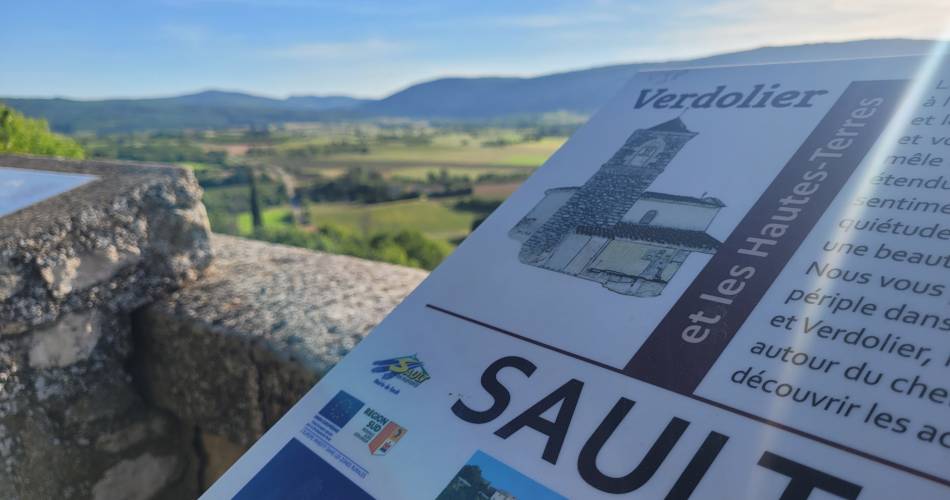 Les journées européennes du patrimoine : Visite guidée du village de Sault@Isabelle Figueras