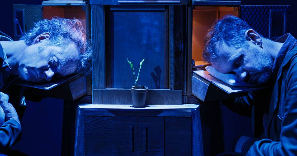 Théâtre d'objets - In time@Theater Refleksion (c) Christoffer Brekne