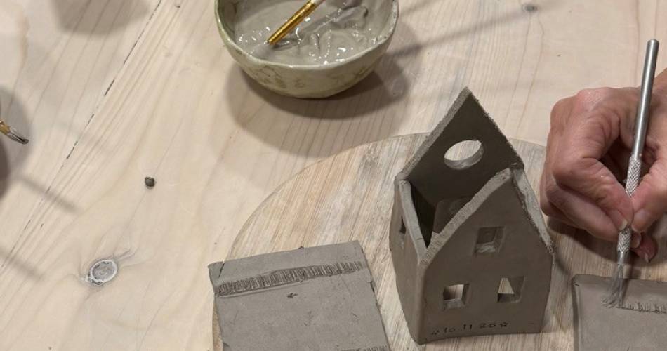Atelier créatif : céramique de Noël@Studio note