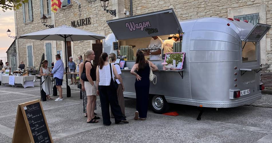 Wagon bière@Sacha Turelli