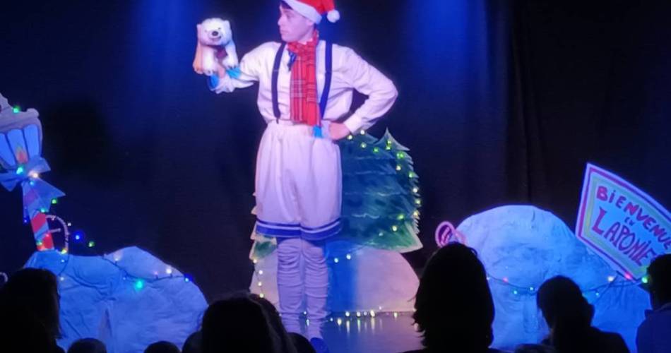 Patapon au pays du Père Noël@©La Marelle des Teinturiers