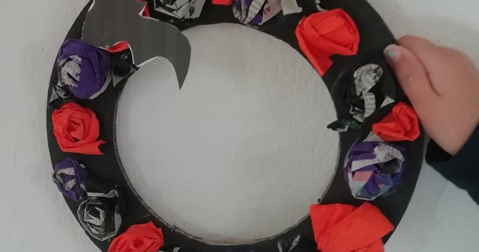 Atelier créatif - couronne d'Halloween@@lamaisonencarton