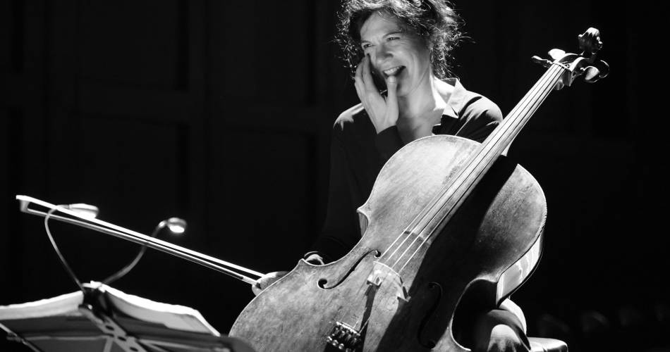 Concert de Poche : un récital de violoncelle entre Bach, Cassadó et des musiques d'Europe de l'Est@Jacques Grison