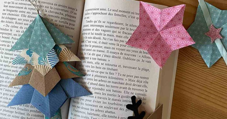 Décos de Noël en origami@© M.Lejosne