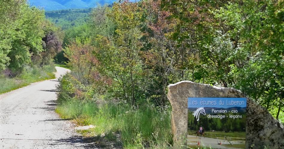 Les Ecuries du Luberon - Ecole d’Equitation -  Loisirs - Balades@Les E du Luberon