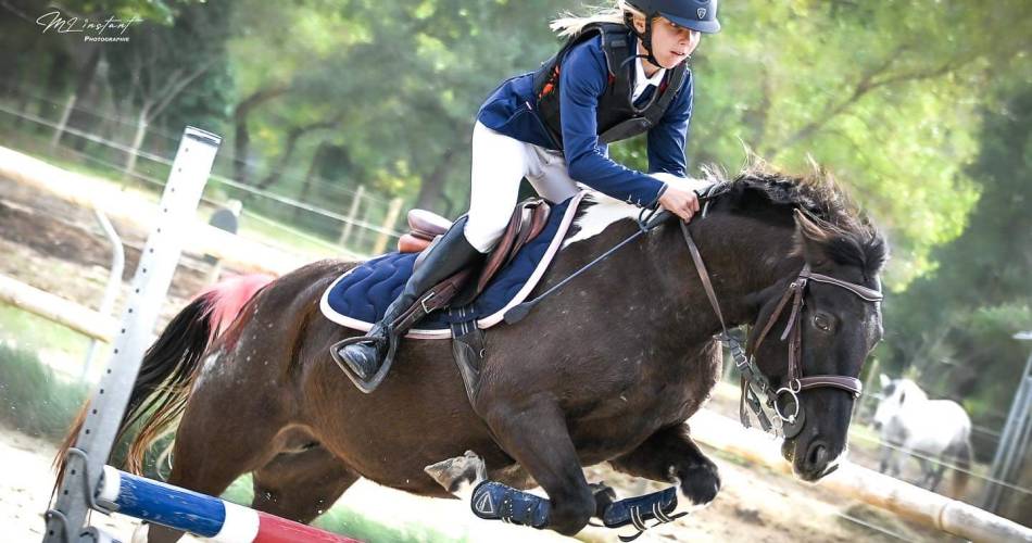 Les Ecuries du Luberon - Ecole d’Equitation -  Loisirs - Balades@Les E du Luberon