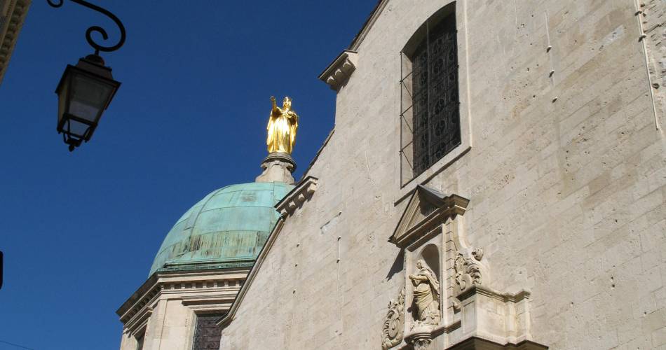 Cathédrale Sainte Anne@Office de tourisme Pays d'Apt Luberon